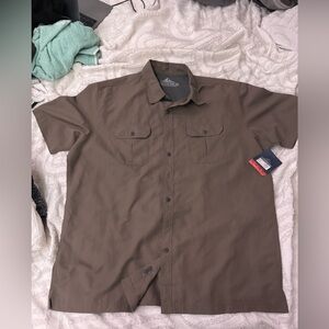 Croft & barrow traveler shirt XL NWT!